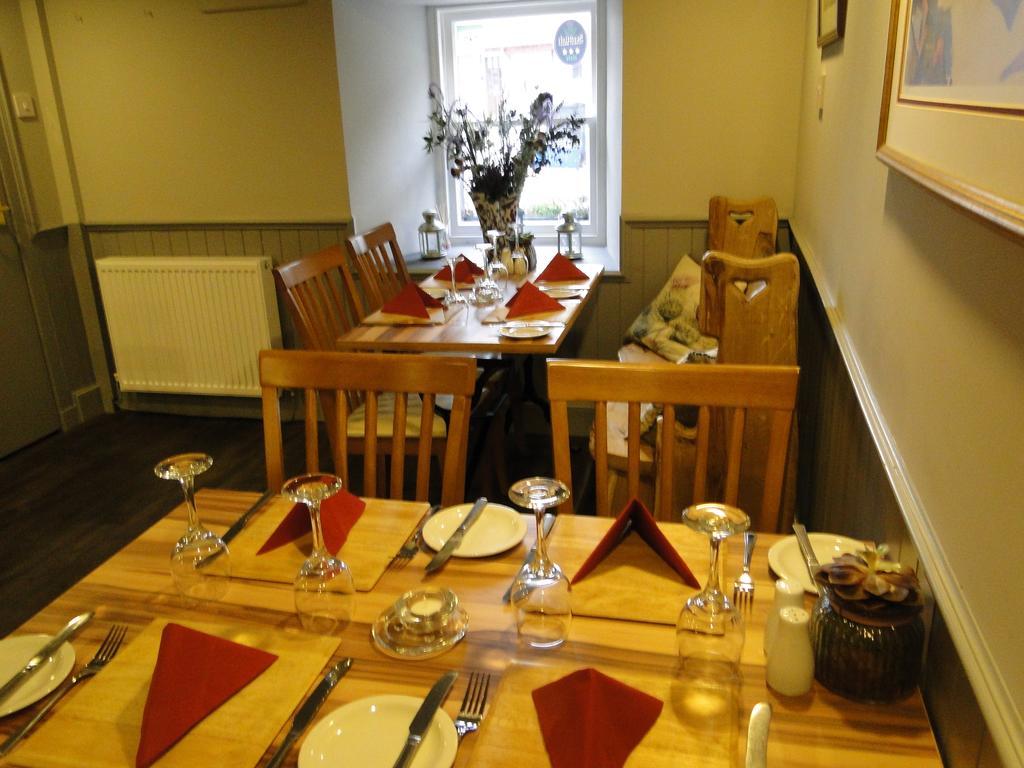 The Red Lion Inn Doune Kültér fotó